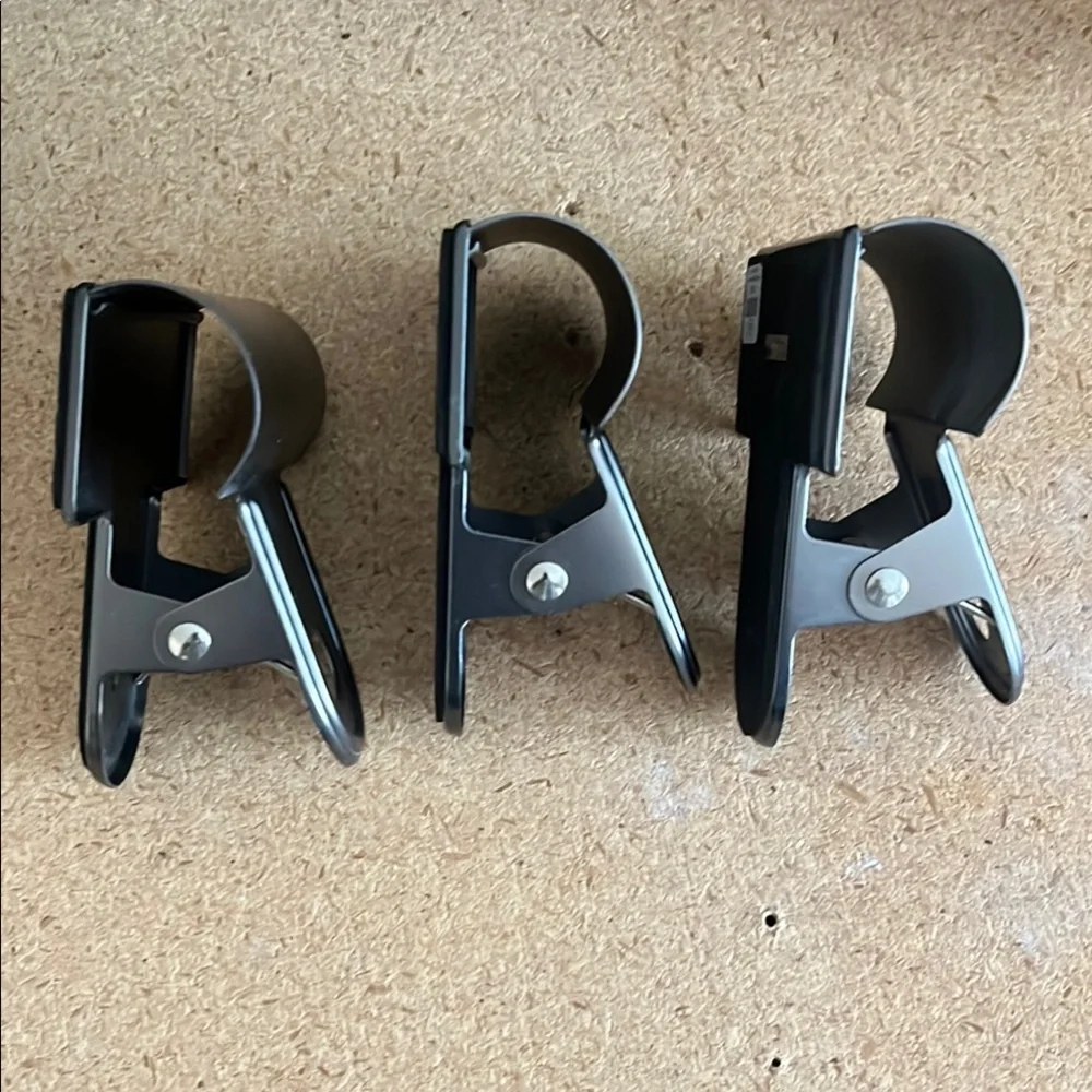 Crate&Barrel/ CB2 Set of Three gunmetal color Metal Clips